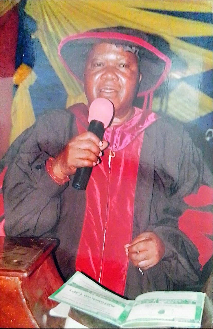 Graduate 3